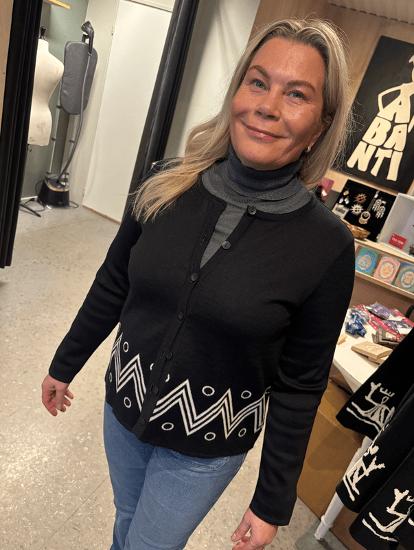 Njunnesuorran cardigan