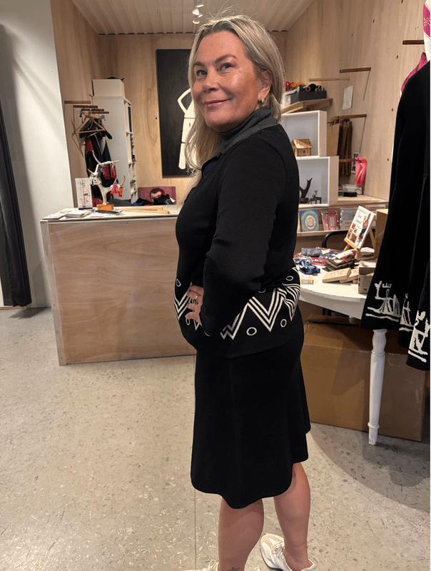 Njunnesuorran cardigan